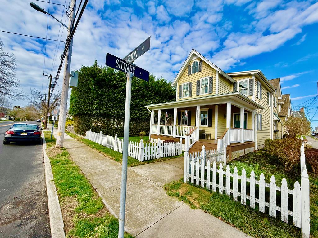 1253 Washington Street - Cape May