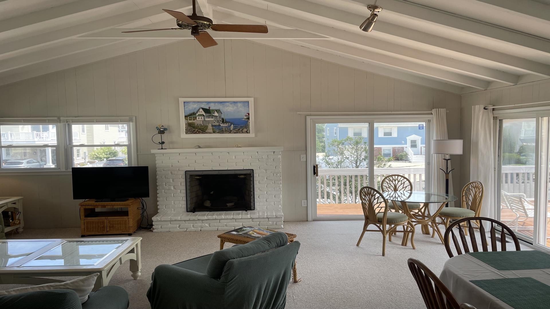 170 77th Street, Avalon (Beach Block)