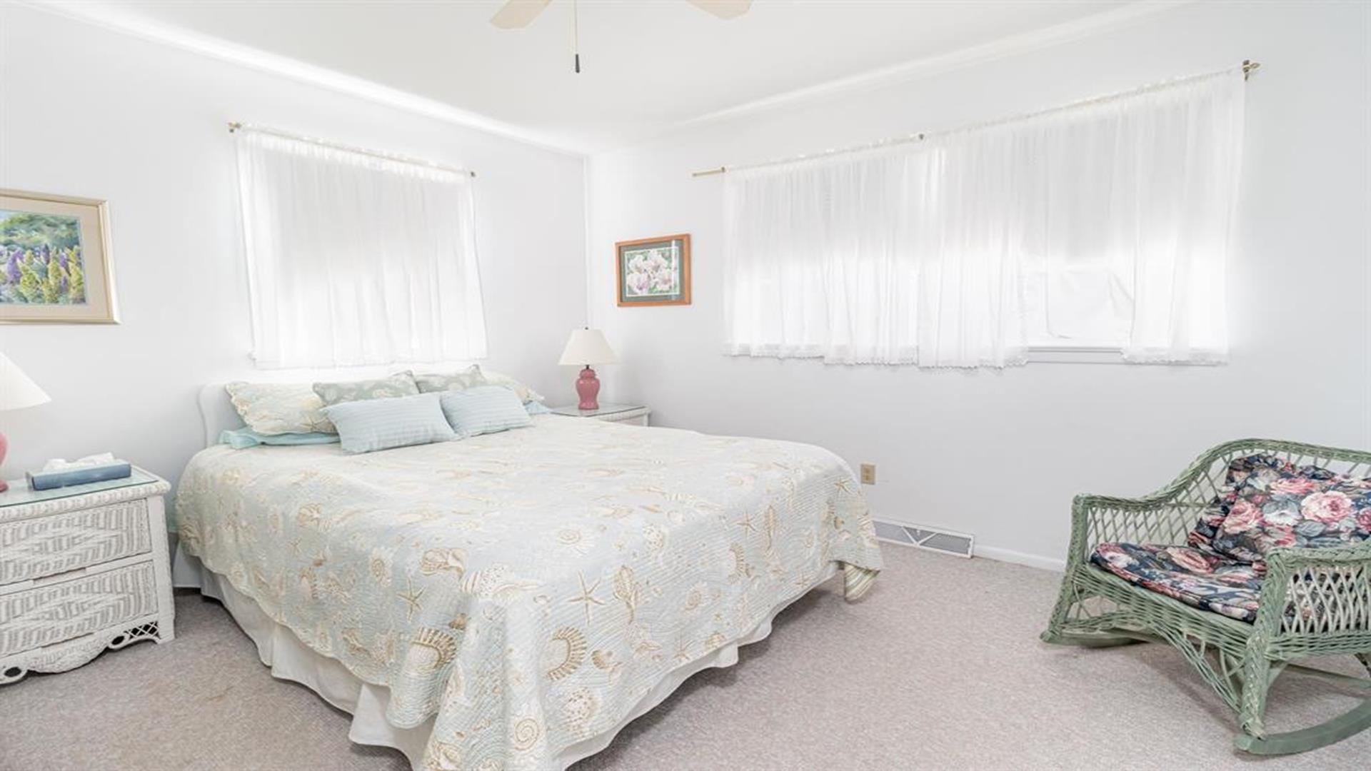 170 77th Street, Avalon (Beach Block)