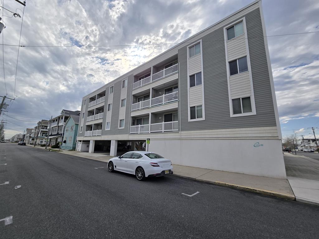 3900 Pleasure Avenue - Picture 