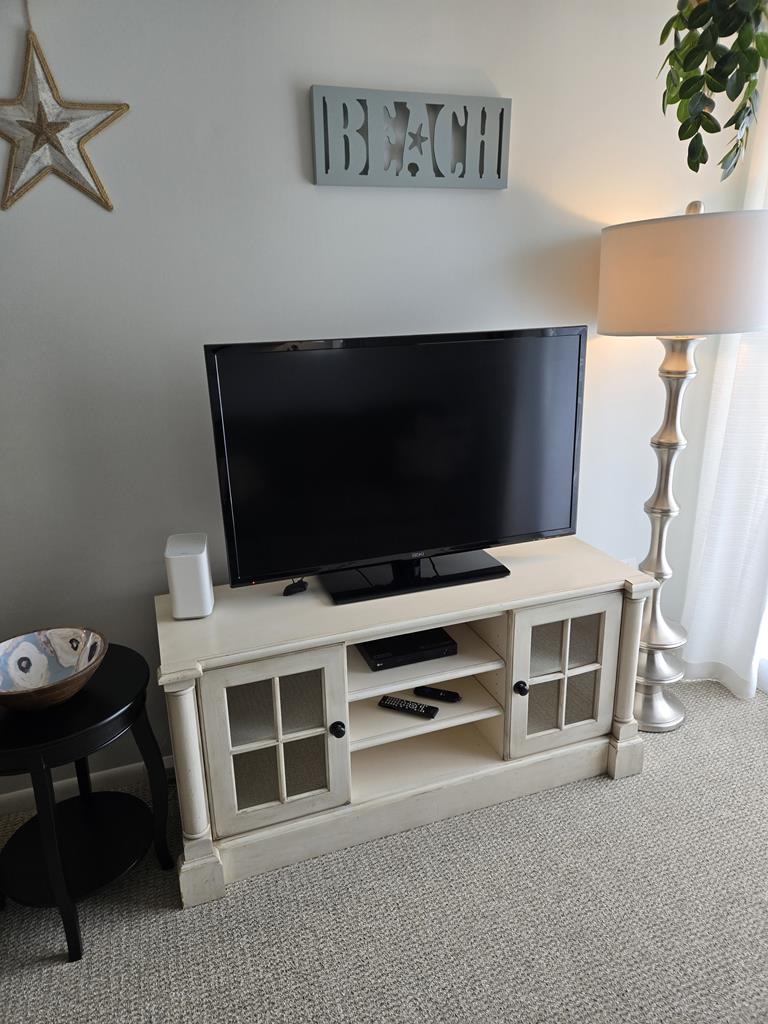 3900 Pleasure Avenue - Picture 