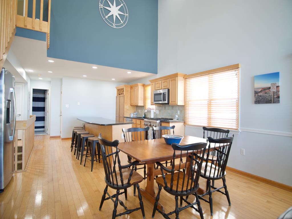 237 36th Street - Picture 