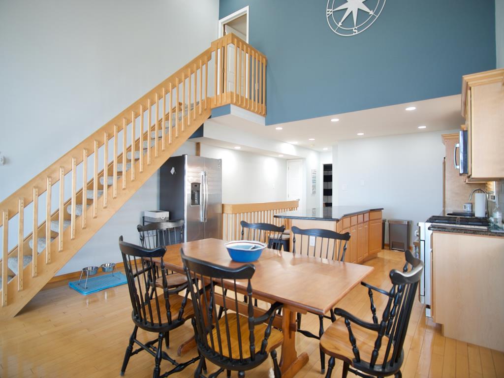 237 36th Street - Picture 