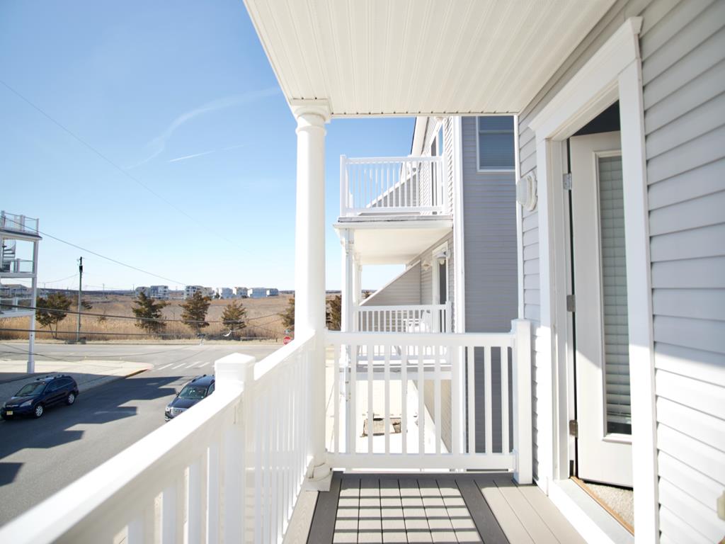 237 36th Street - Picture 