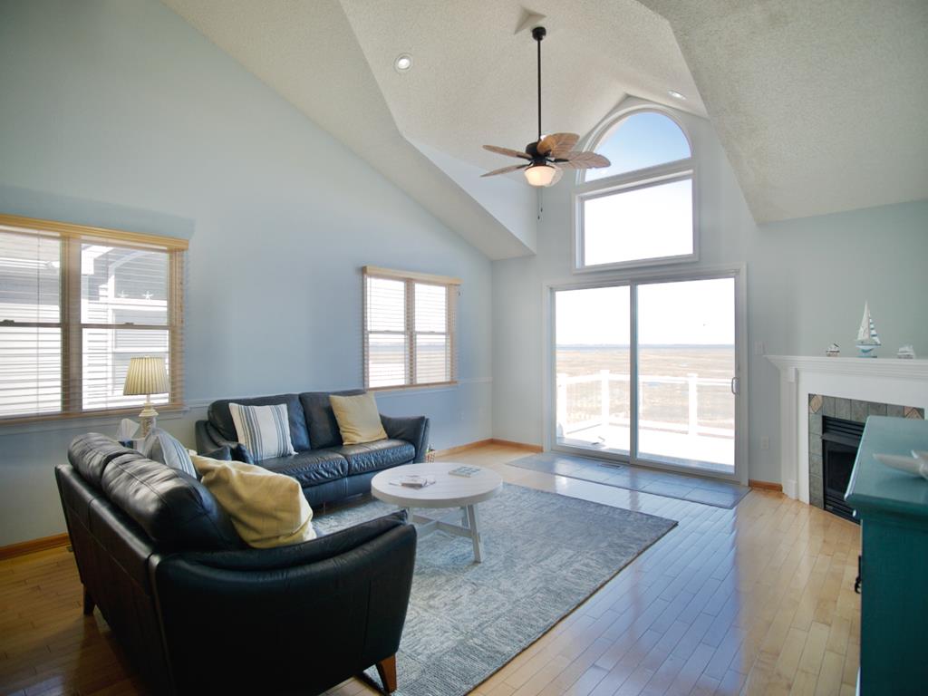 237 36th Street - Picture 