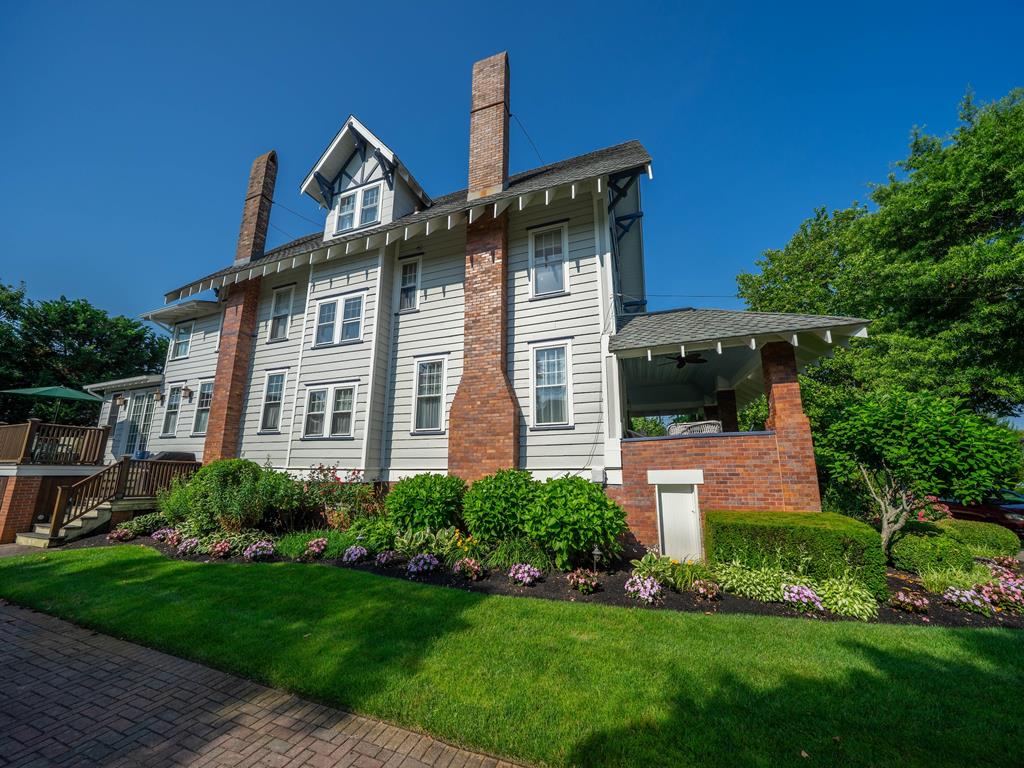 1012 New York Ave | Photo 3