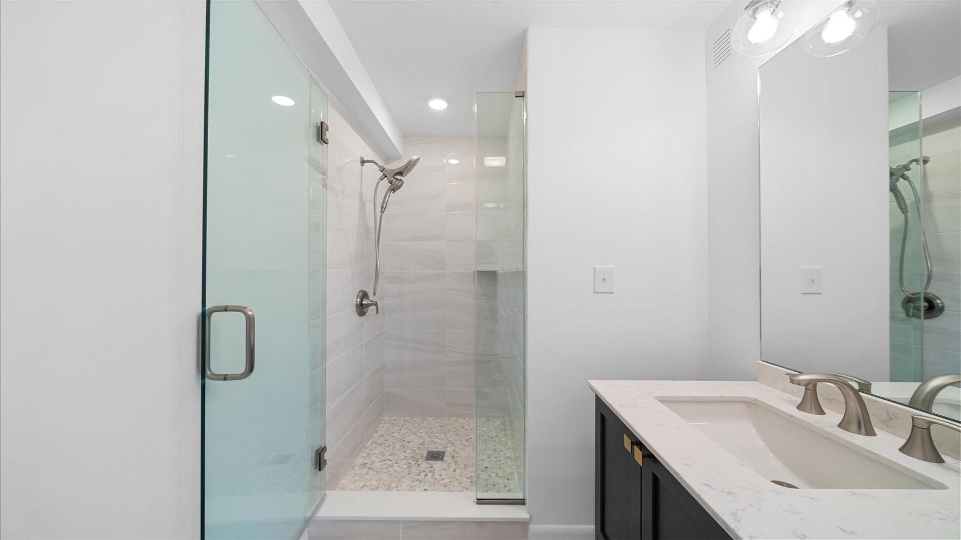 263 103rd Street, Stone Harbor (Mid-Island)