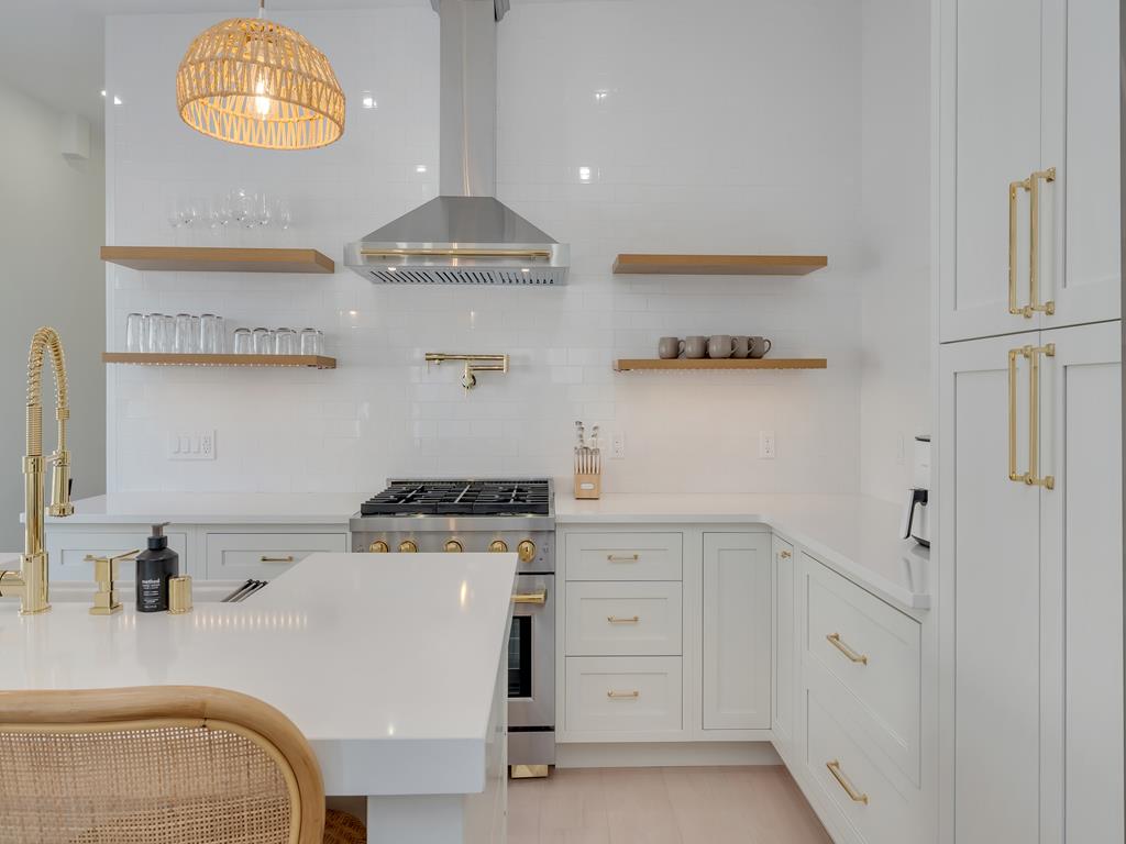 Washington Street Retreat - Units 1 and 2 | Photo 11