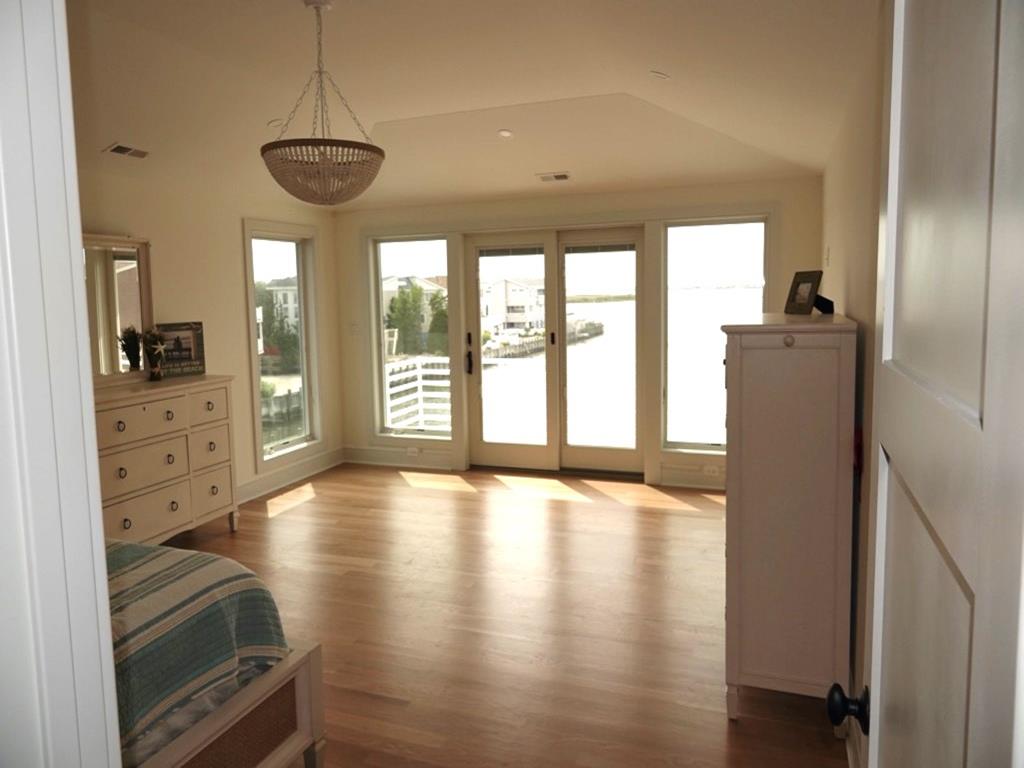 2905 C Long Beach Blvd, Ship Bottom (Bay Front)