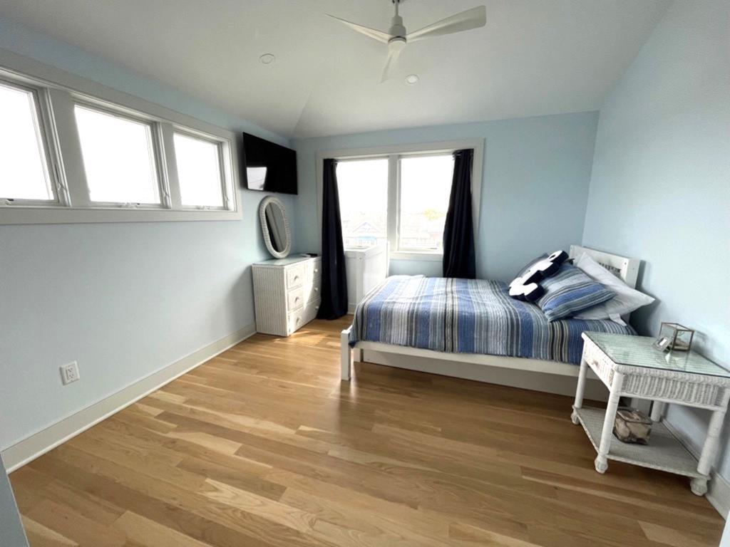 2905 C Long Beach Blvd, Ship Bottom (Bay Front)