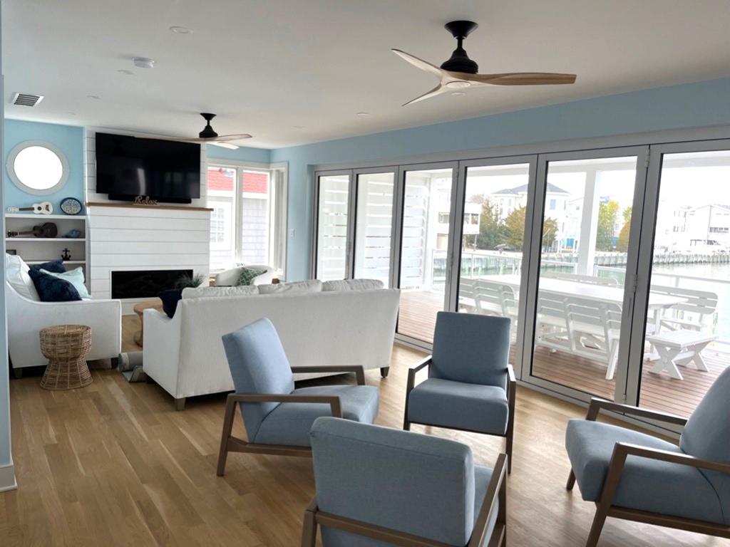 2905 C Long Beach Blvd, Ship Bottom (Bay Front)