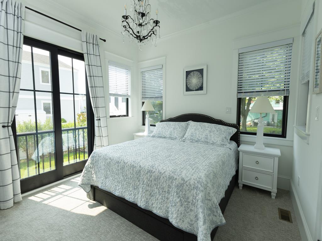 Peaceful on Page St - New Construction - 4 Beds | Photo 14