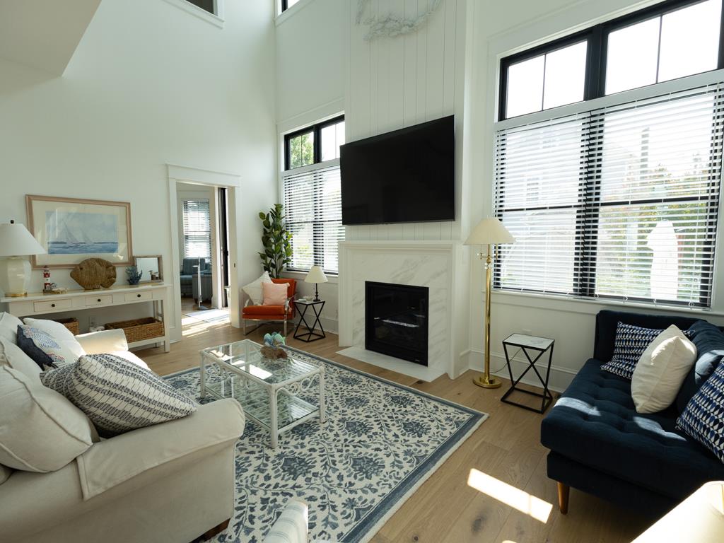 Peaceful on Page St - New Construction - 4 Beds | Photo 7