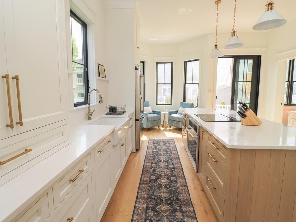 Peaceful on Page St - New Construction - 4 Beds | Photo 11