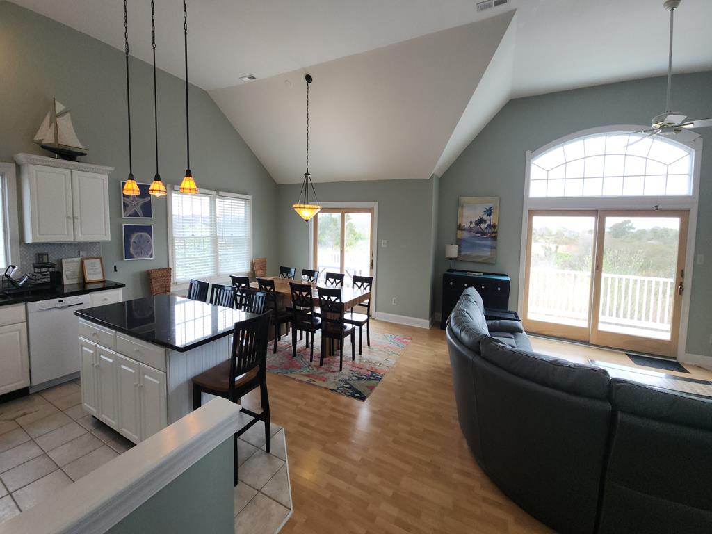 1608 Maryland Henrys Hideaway | Photo 8