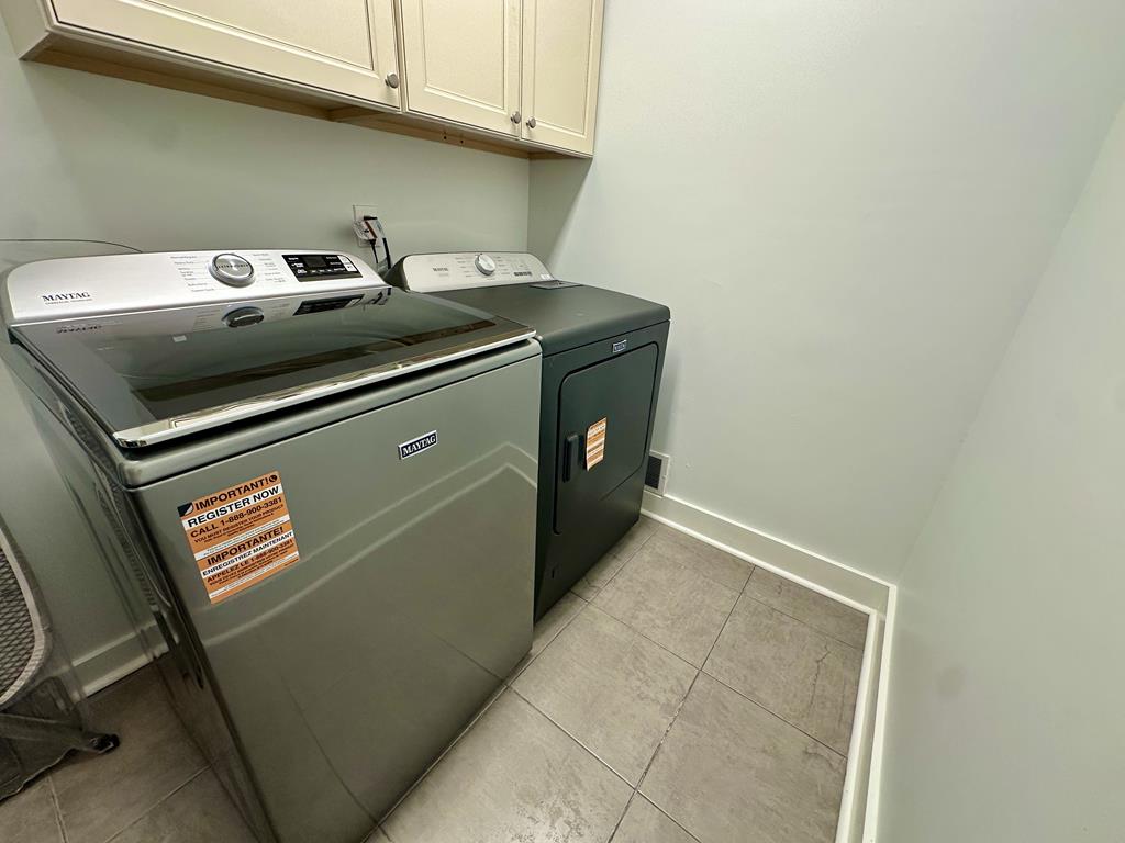 404 Fourth - 1st Fl - 4BR with a Pool | Photo 19