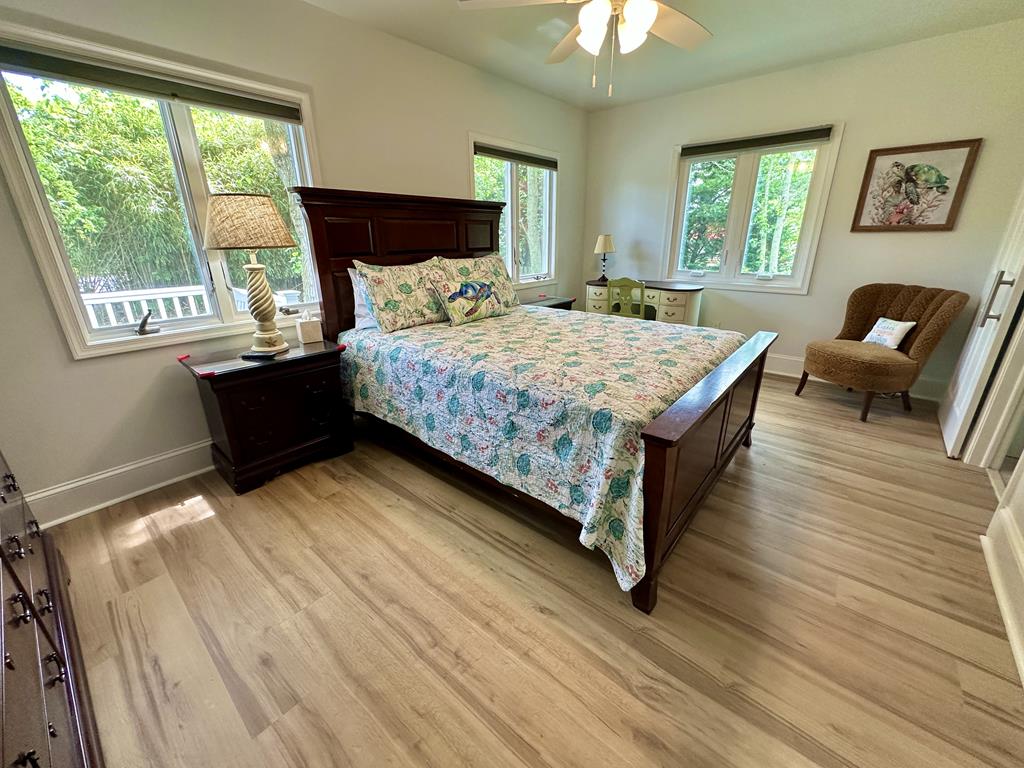 404 Fourth - 1st Fl - 4BR with a Pool | Photo 29