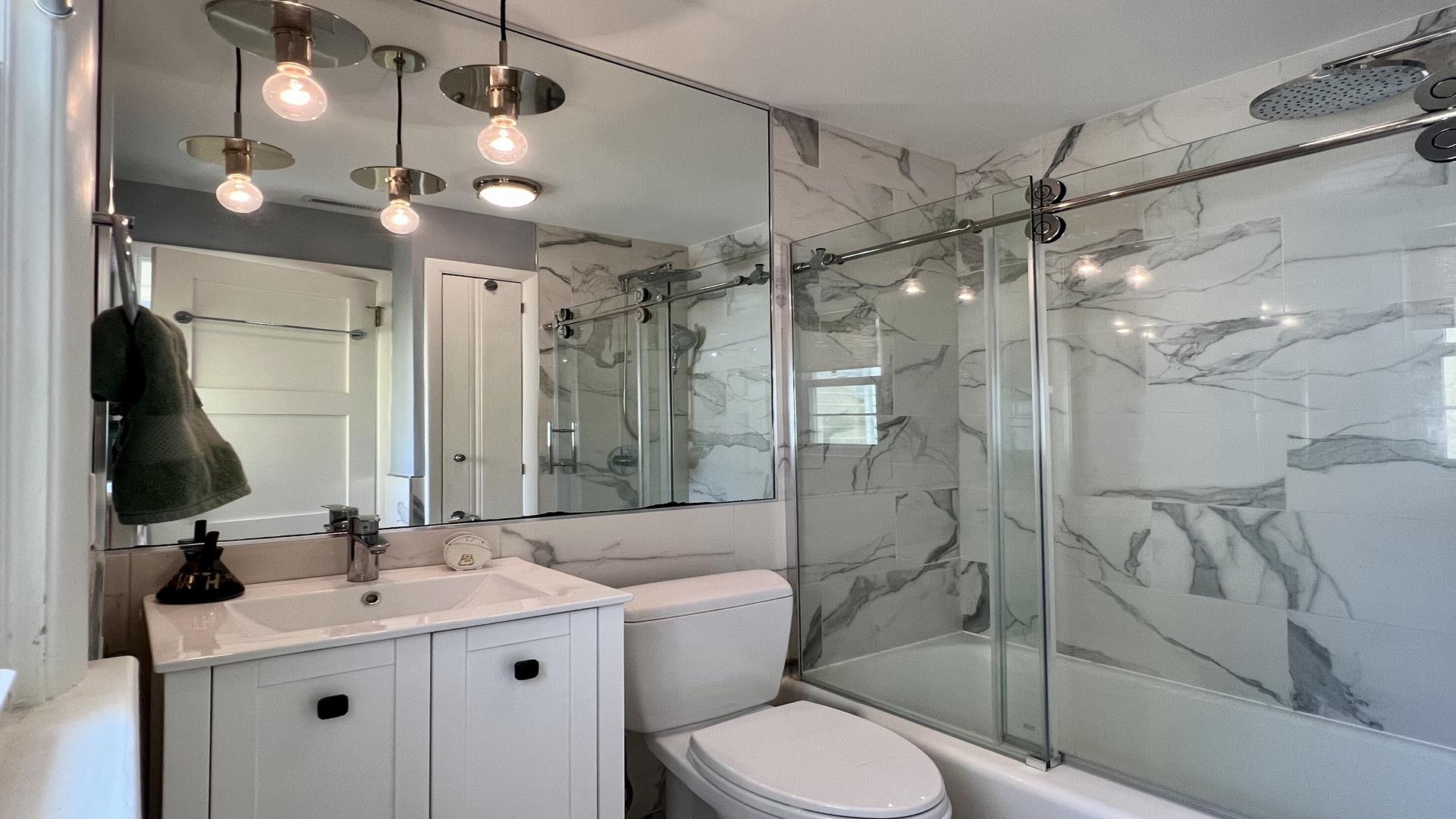 250 105th Street, Stone Harbor (Mid-Island)