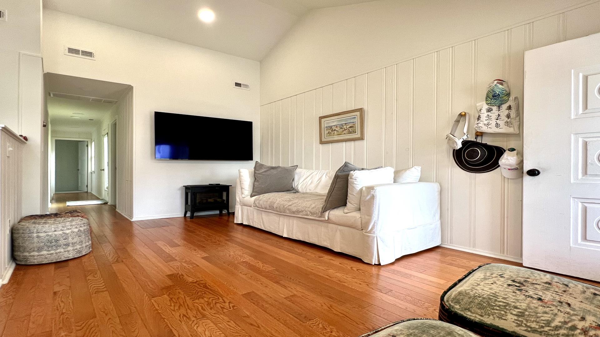 250 105th Street, Stone Harbor (Mid-Island)