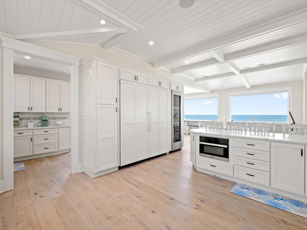 57 B Long Beach Blvd - ALARM, Loveladies (Ocean Front)