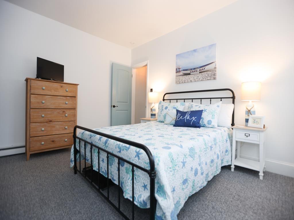 Cape May Gem on W. Perry! - Center of Everything! | Photo 13