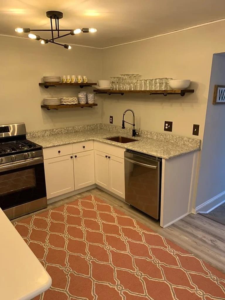 Cape May Gem on W. Perry! - Center of Everything! | Photo 5