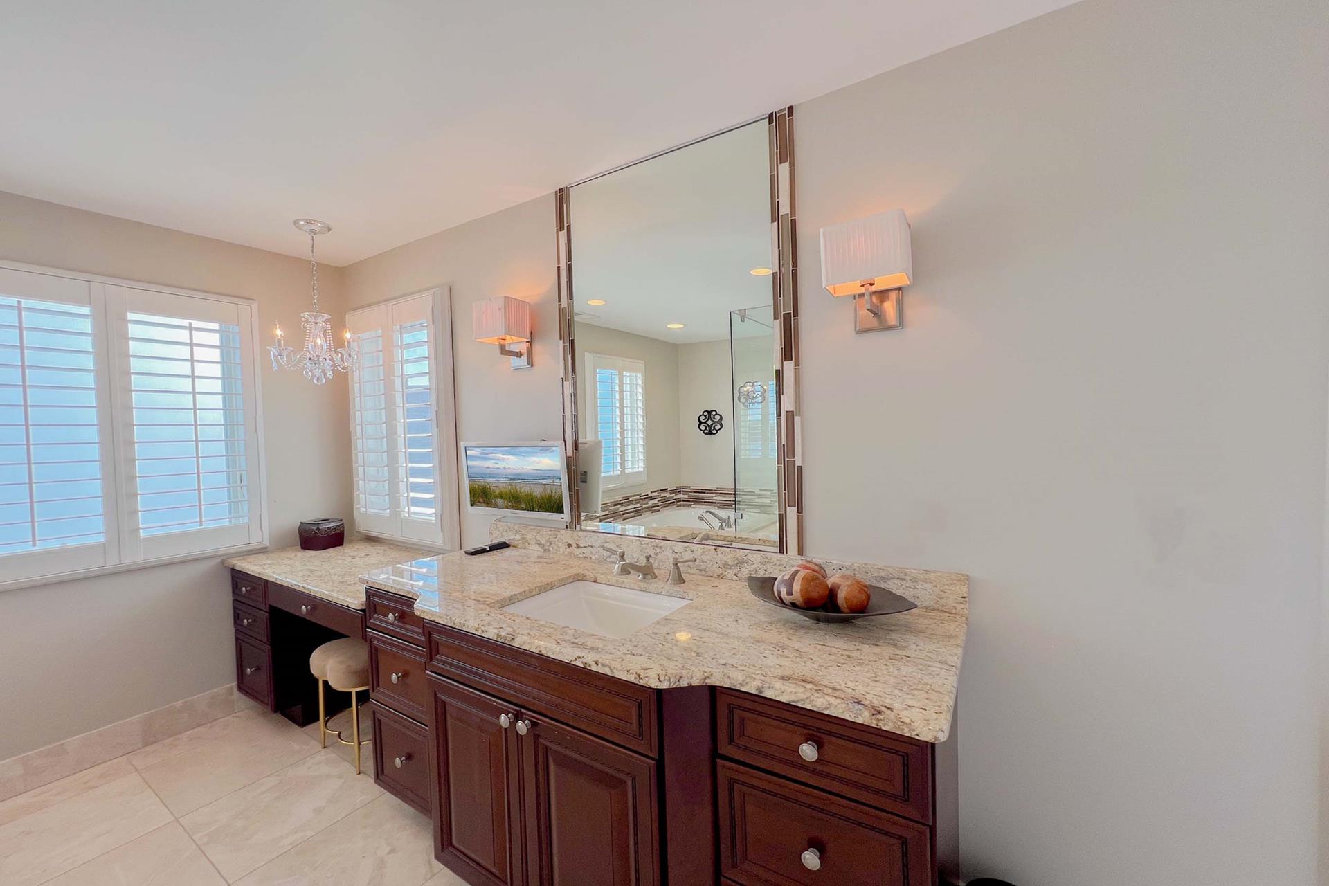 300 114th Street, Stone Harbor (Bayfront)