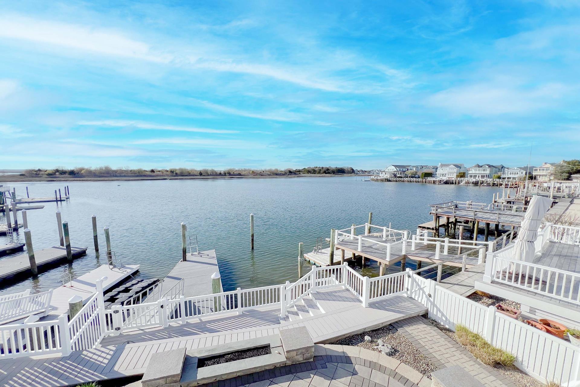 300 114th Street, Stone Harbor (Bayfront)