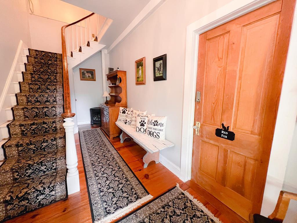 1015 Washinton - Red Fox Suite, Unit 1 | Photo 3