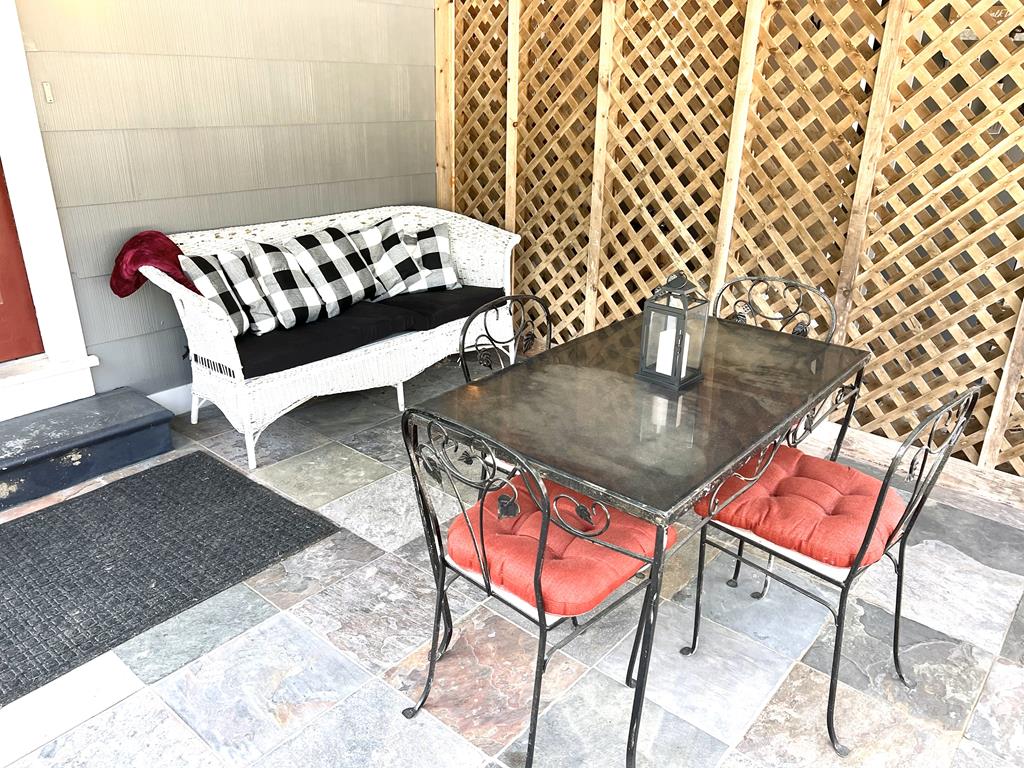 1015 Washington Gray Fox Suite | Photo 17