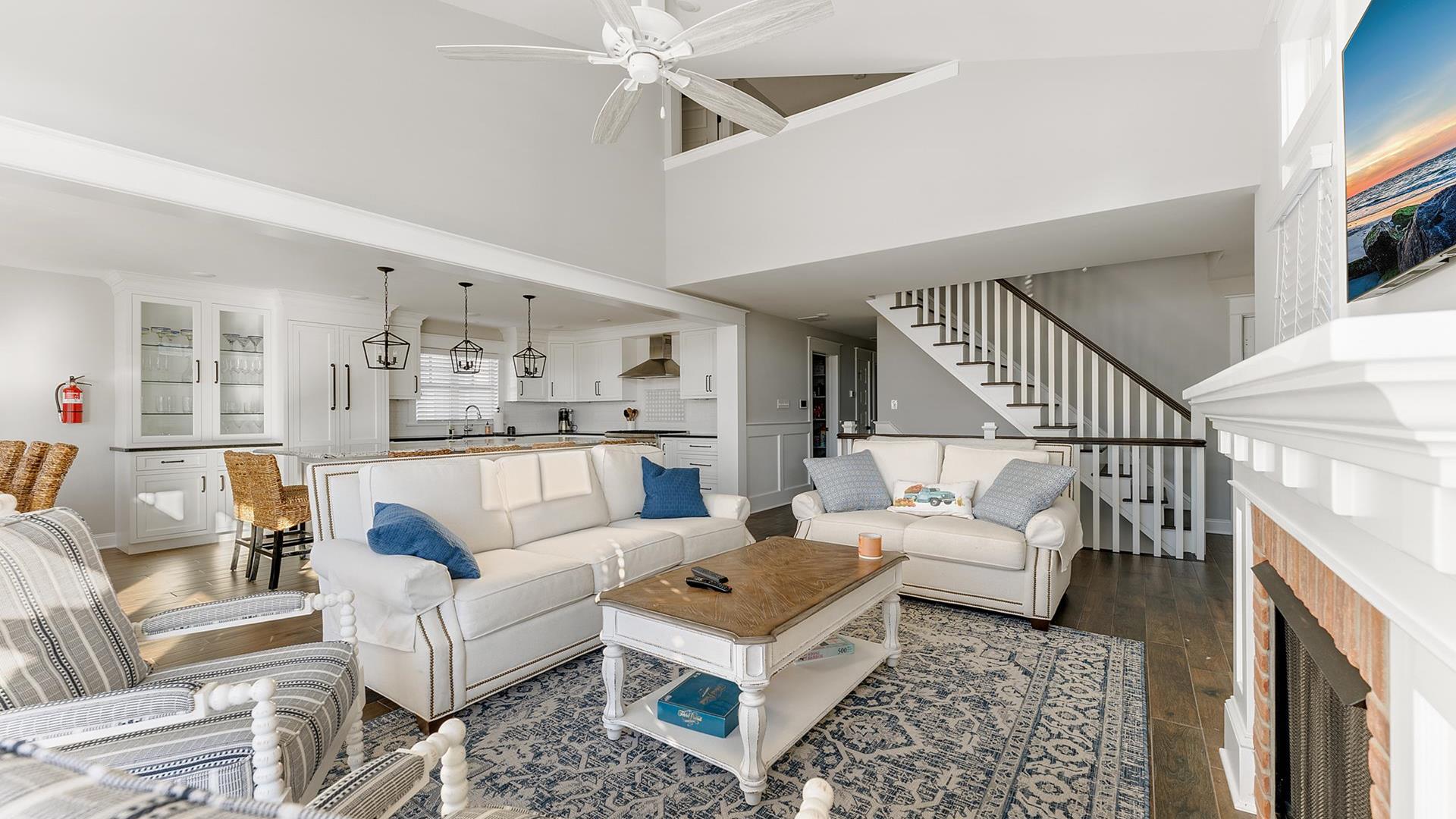 163 39th Street, Avalon (Center)