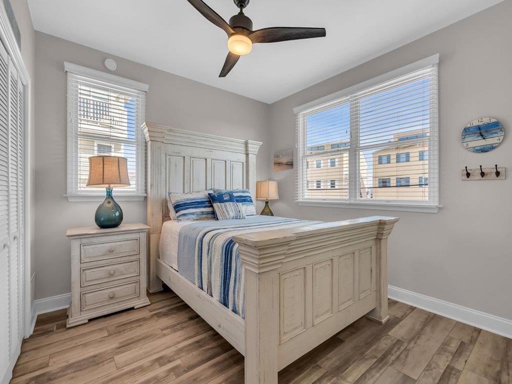 4426 Venicean Road, Sea Isle City (Bay Front)