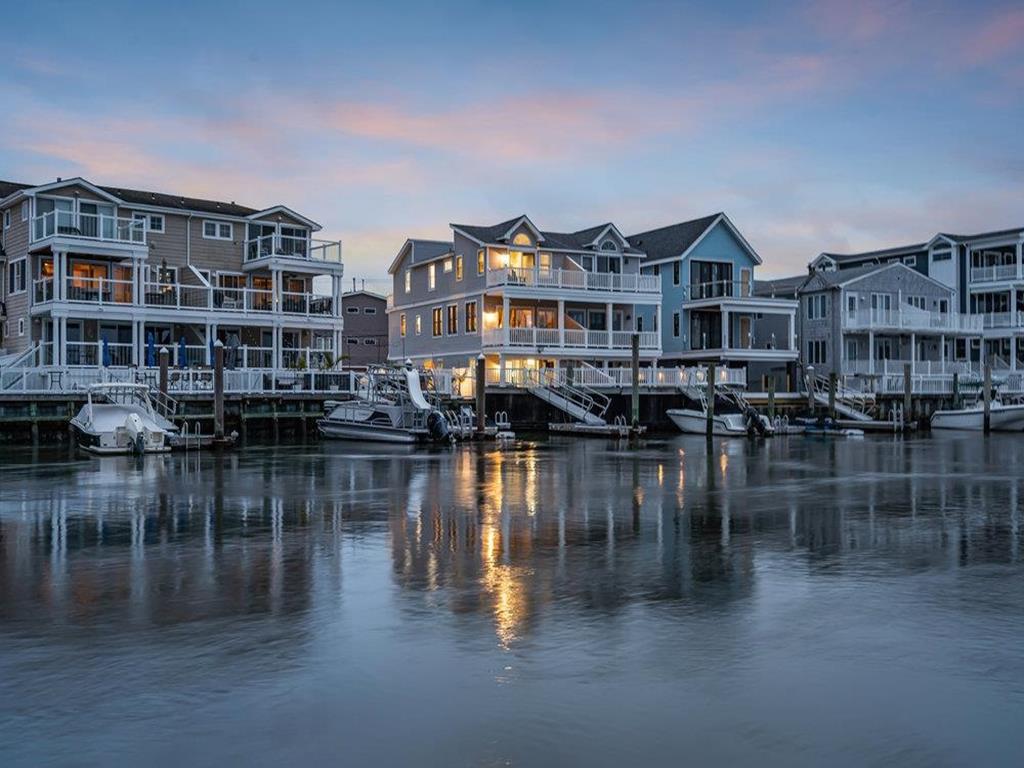 4426 Venicean Road, Sea Isle City (Bay Front)