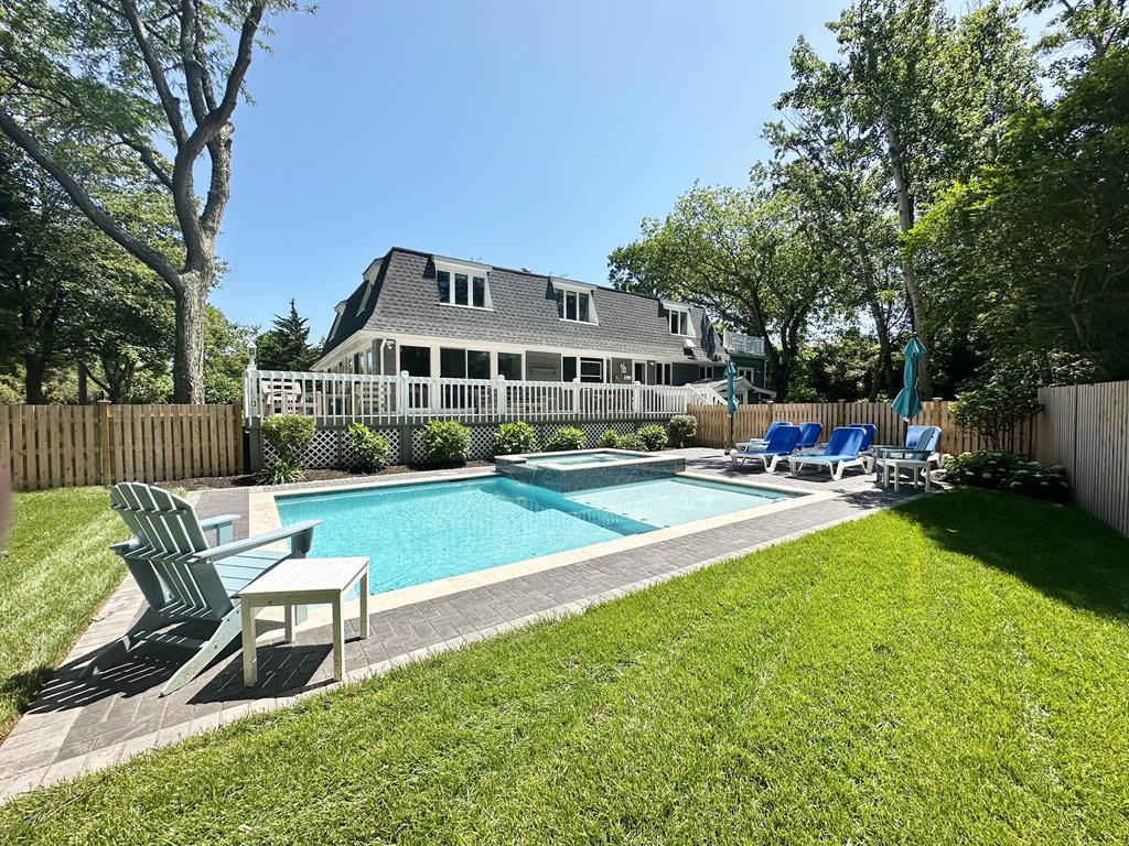 8 Bedrooms with a Pool - 404 Fourth Avenue