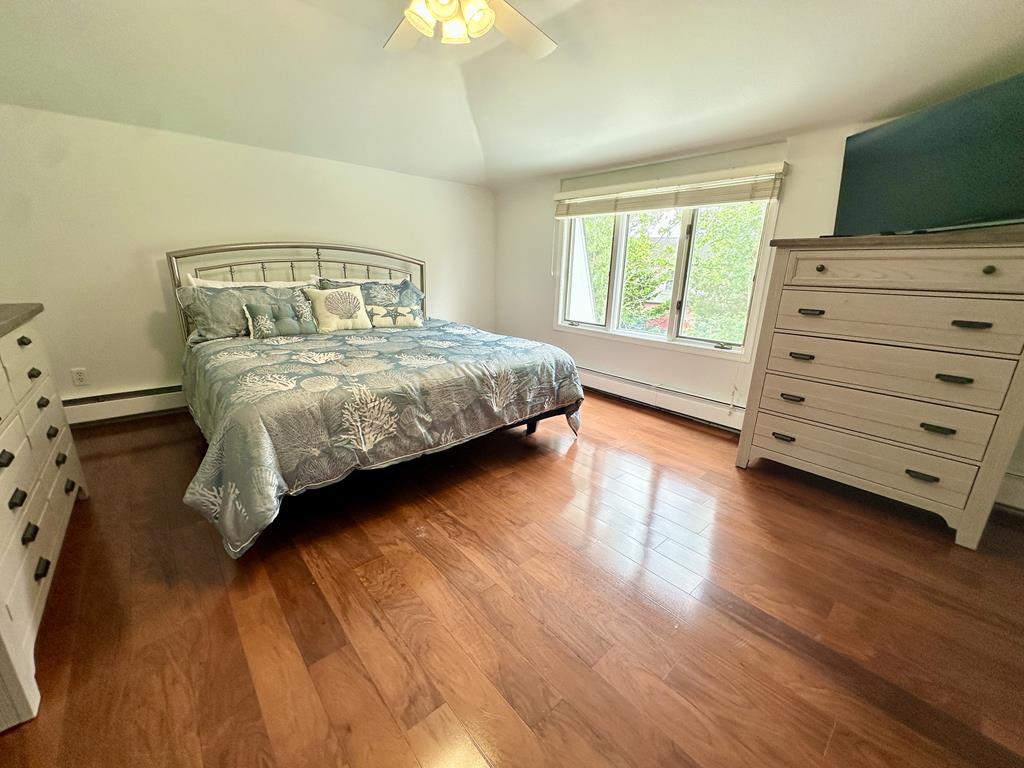 8 Bedrooms with a Pool - 404 Fourth Avenue | Photo 26