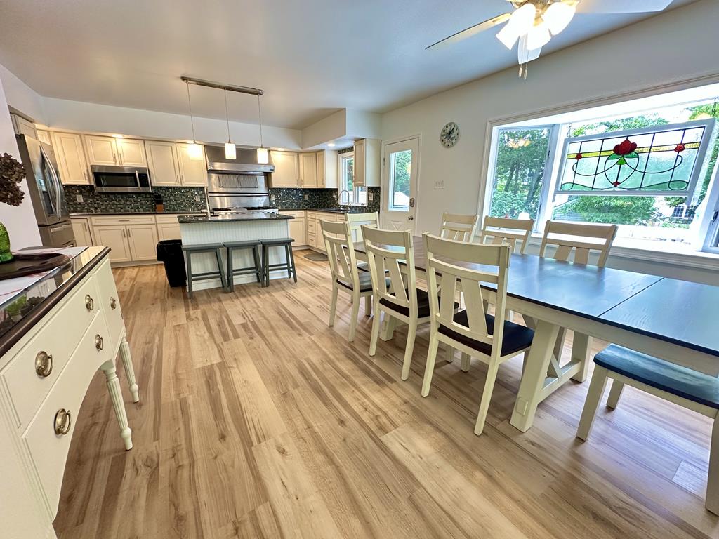 8 Bedrooms with a Pool - 404 Fourth Avenue | Photo 7