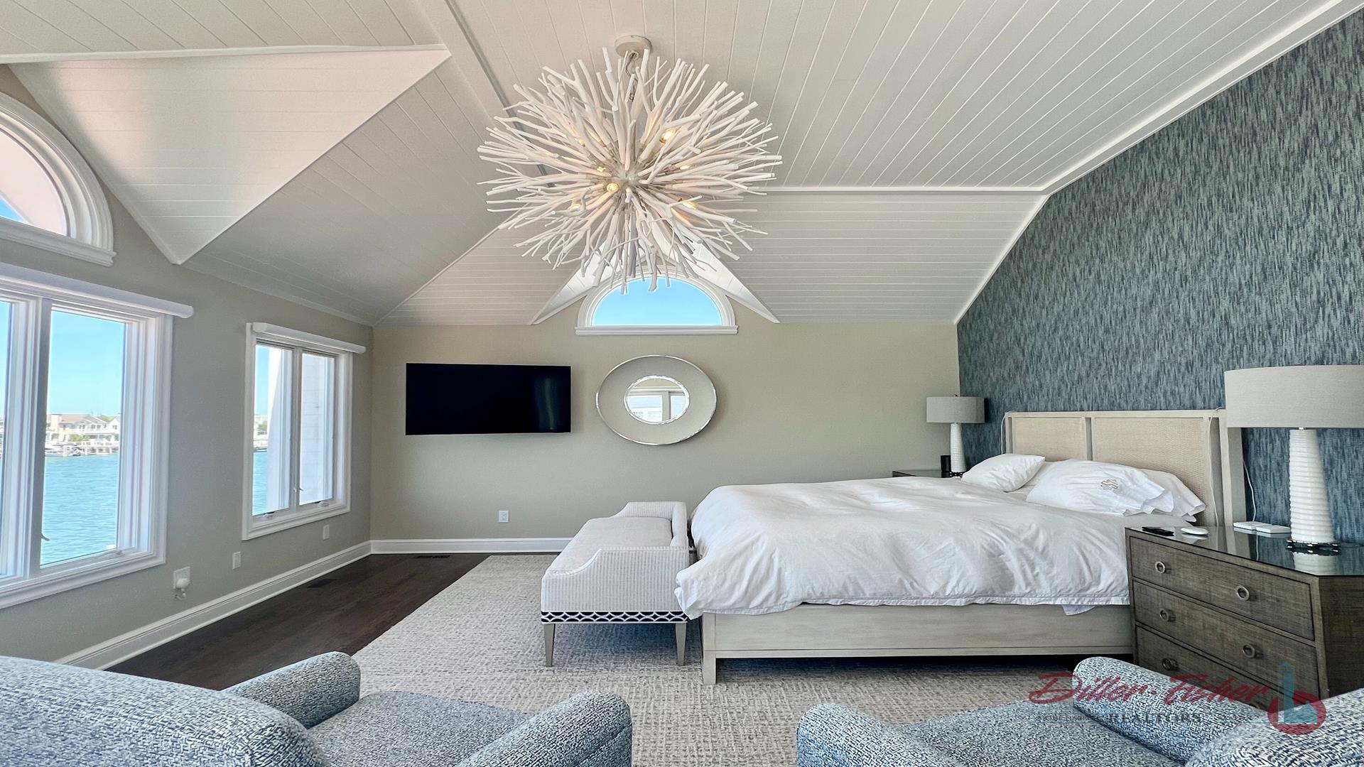 10109 Sunrise Dr., Stone Harbor (Bay Front)