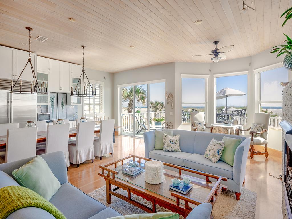 1843 Ocean Drive S., Jax Bch, FL 32250