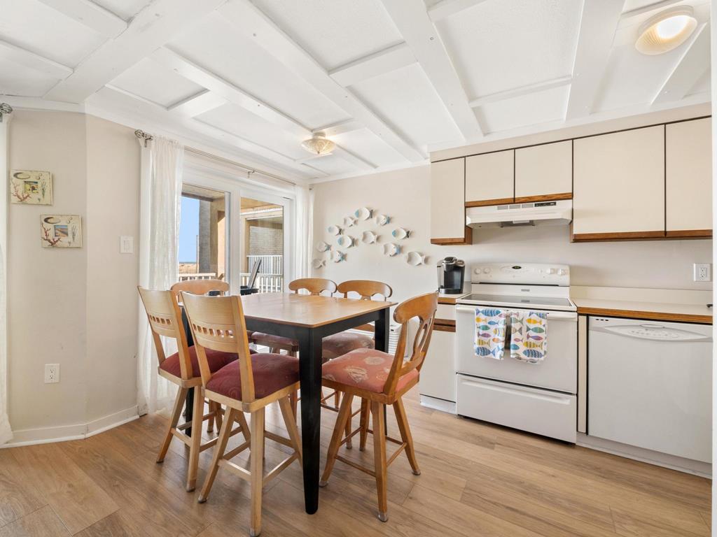 9 Pearl Street, Beach Haven (Ocean Front)