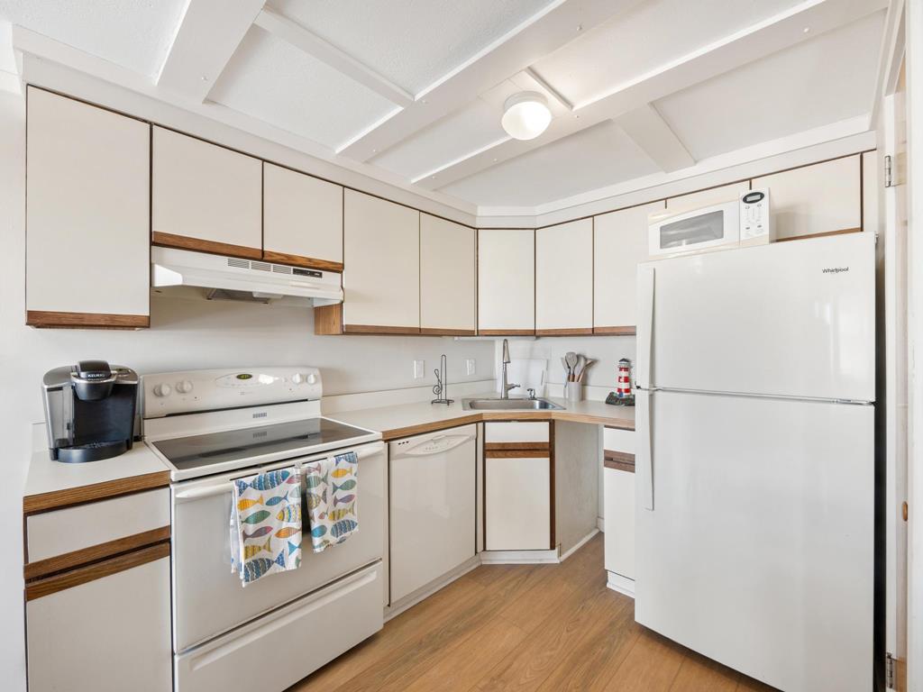 9 Pearl Street, Beach Haven (Ocean Front)