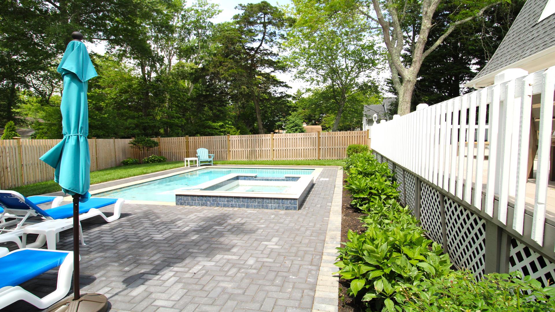 404 Fourth - 1st Fl - 4BR with a Pool