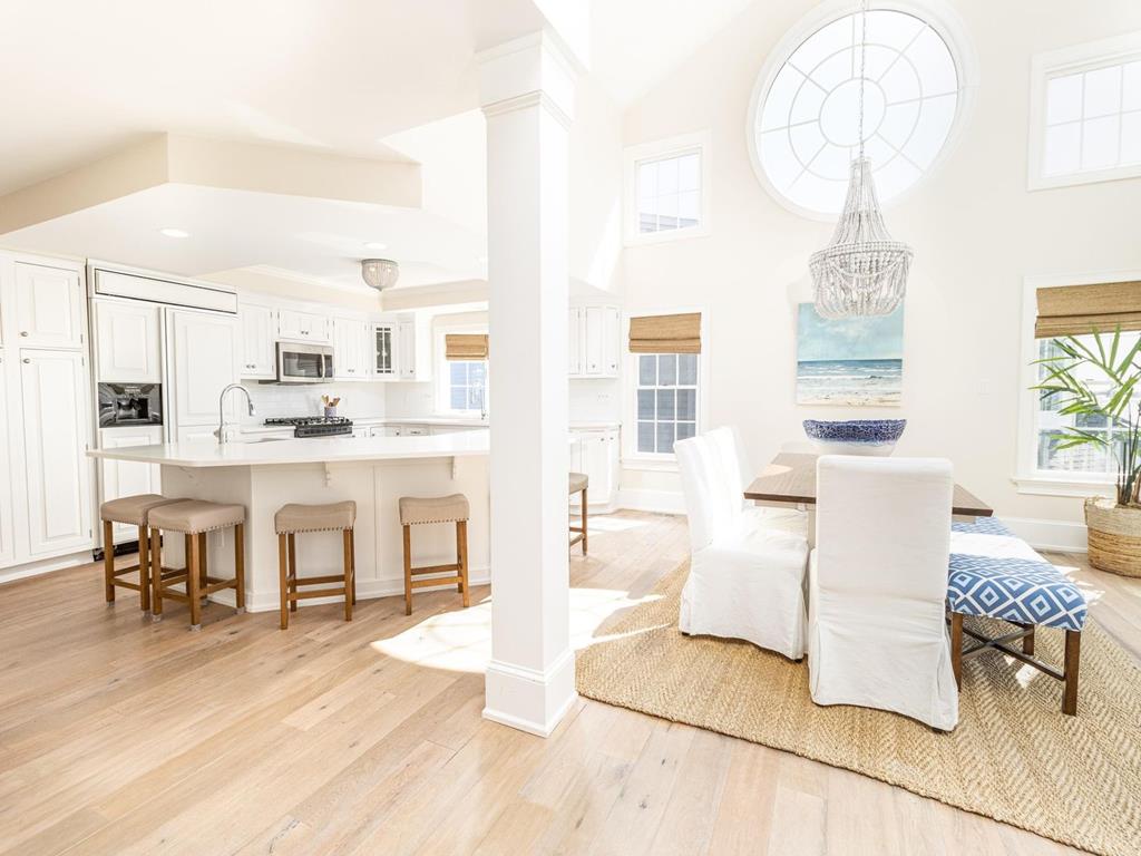 153 76th St, Avalon (Beach Block)