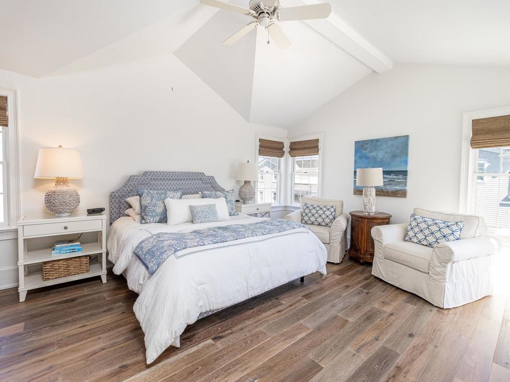 153 76th St, Avalon (Beach Block)