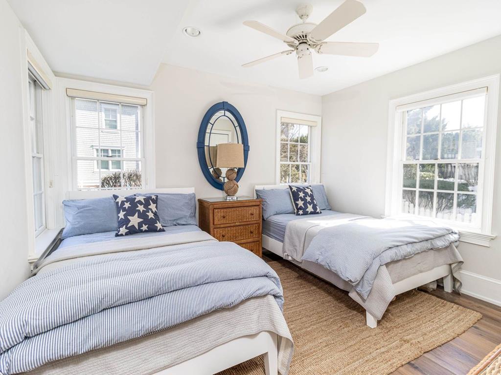 153 76th St, Avalon (Beach Block)