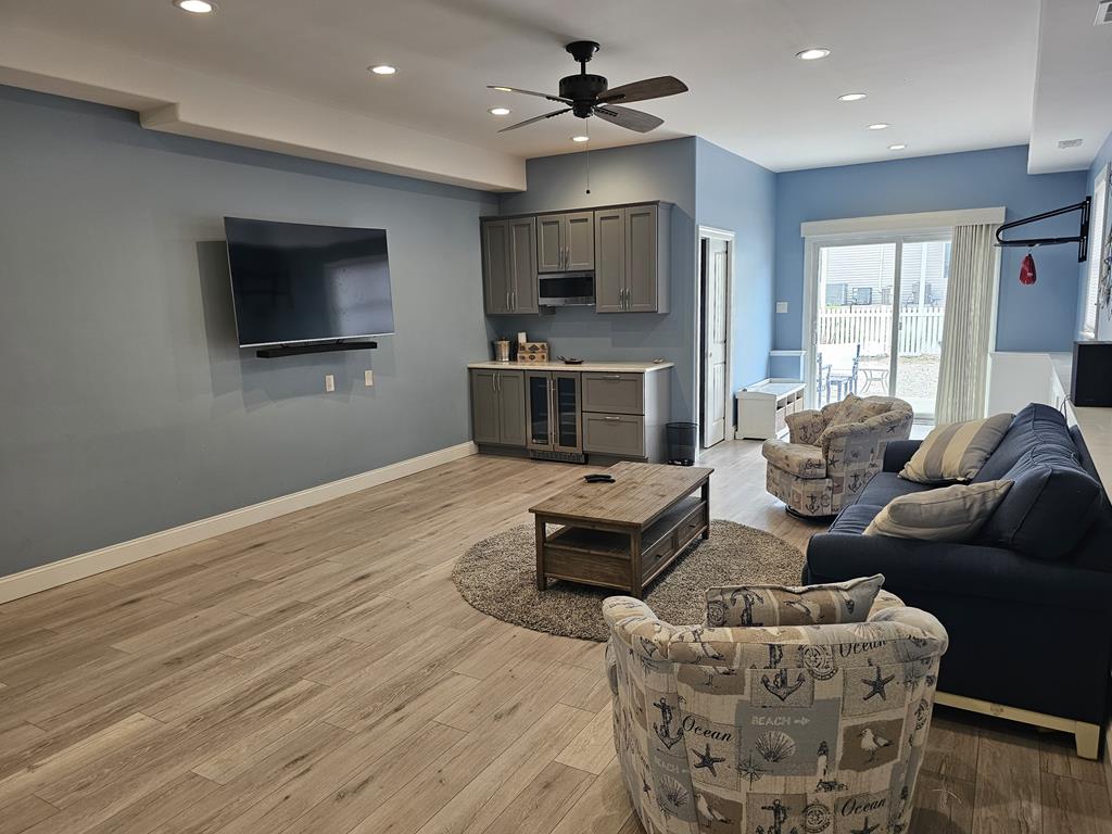 114 55th Street - Picture 