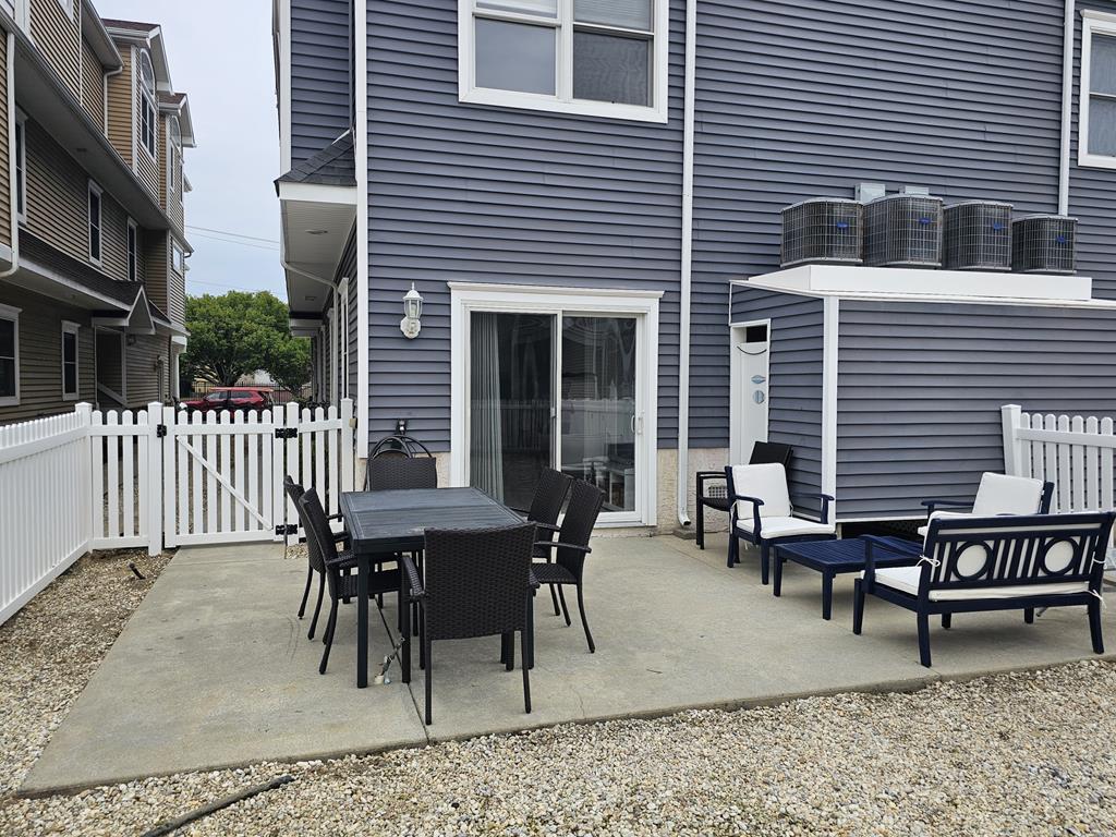 114 55th Street - Picture 