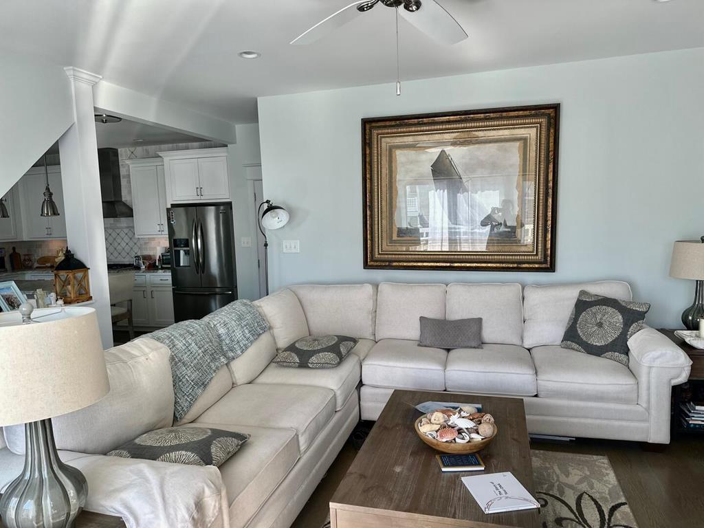 4700 Pleasure Ave | Photo 4