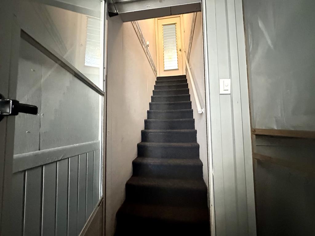 Escape to Yacht - Upstairs Apartment | Photo 19