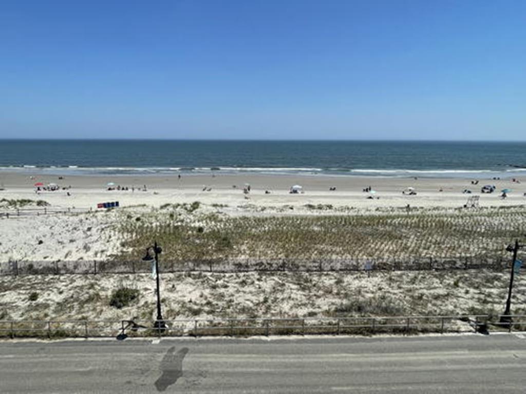3901 Pleasure Avenue., Sea Isle City (Beach Front)