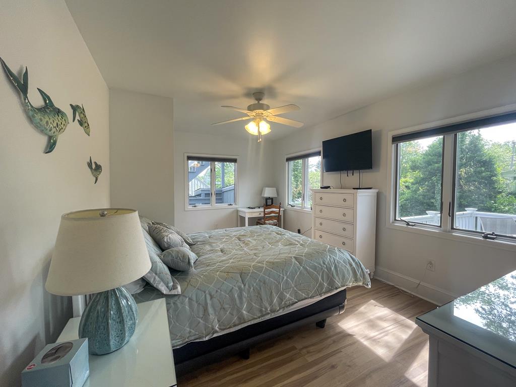 8 Bedrooms with a Pool - 404 Fourth Avenue | Photo 18